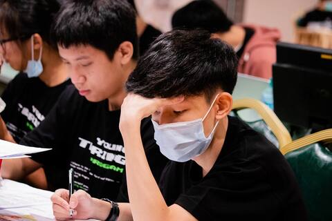 第 5 屆程式挑戰營 照片 19／22