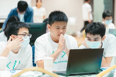第 8 屆程式挑戰營 照片 14／28